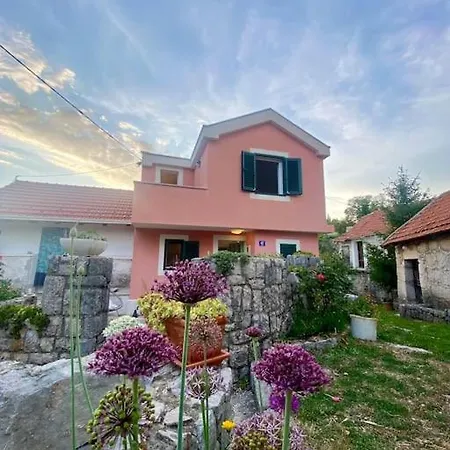 Flower House In Kozica Vrgorac